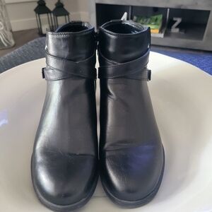 Unisa Black Ankle Booties
